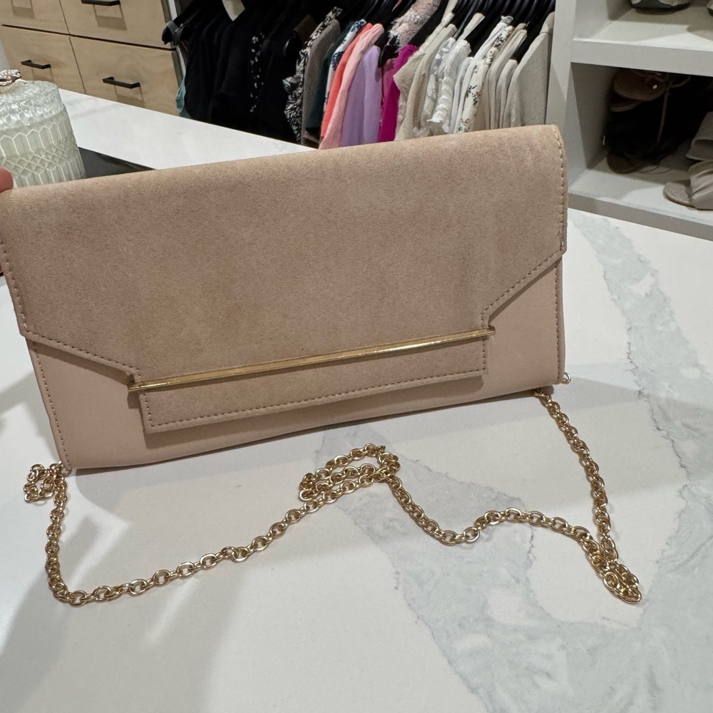 Elegant Beige Clutch with Gold Chain